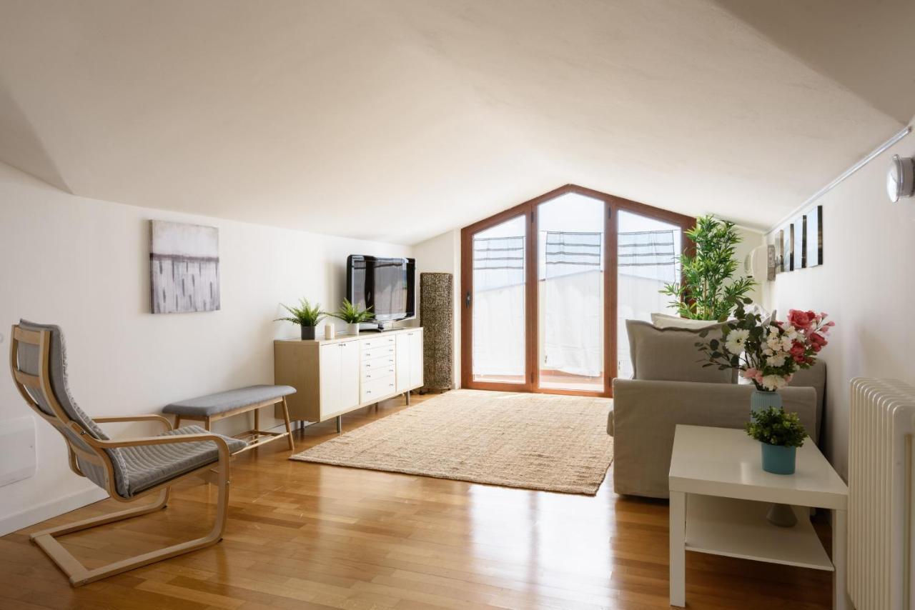 시에나 Luglie 360° Panoramic Terrace 아파트 외부 사진